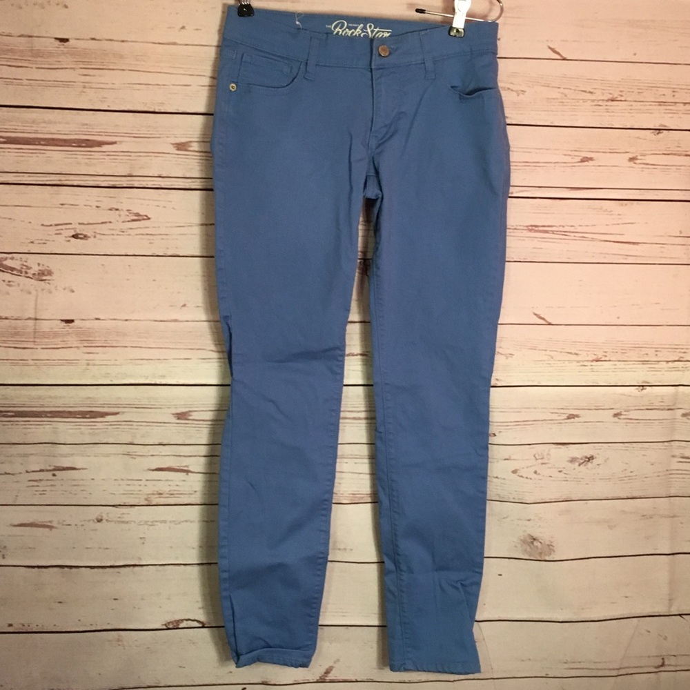 3/$20❤️Old navy Rock Star size 8 blue ankle pants